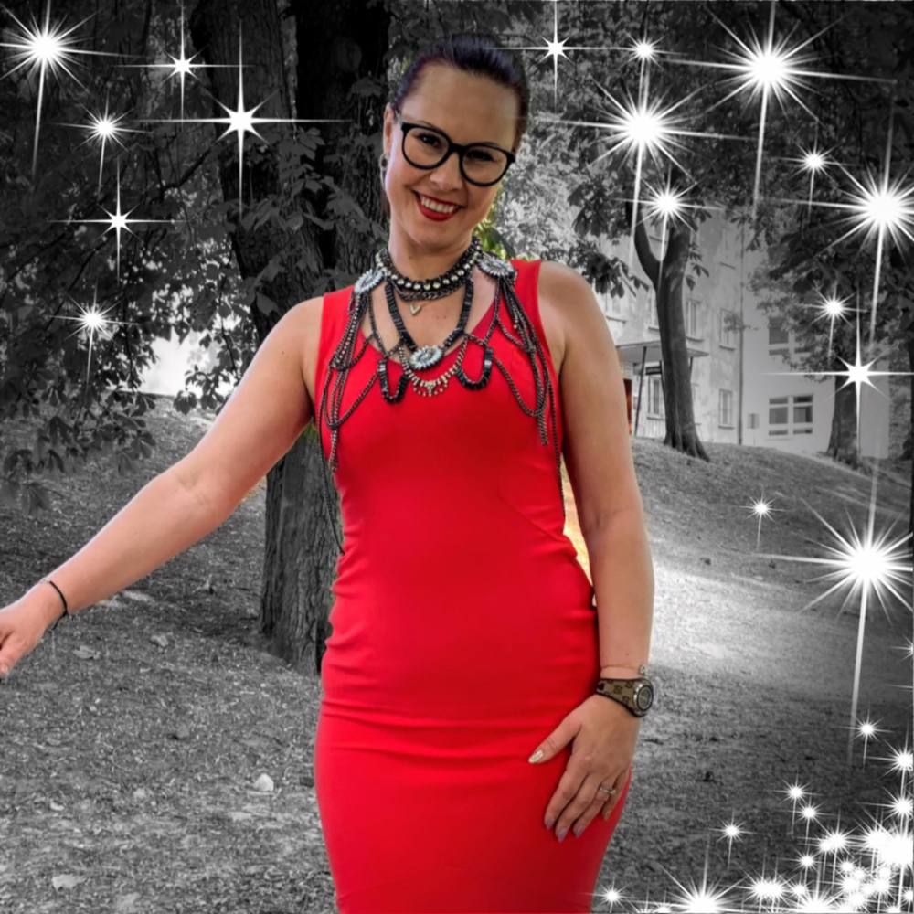 Meet your Posher, Sylvia